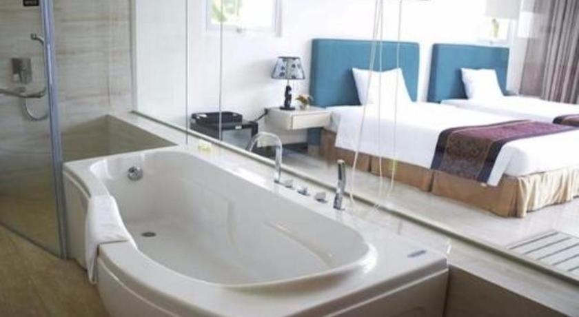 Diamond Bay Golf And Villas Nha Trang Bagian luar foto